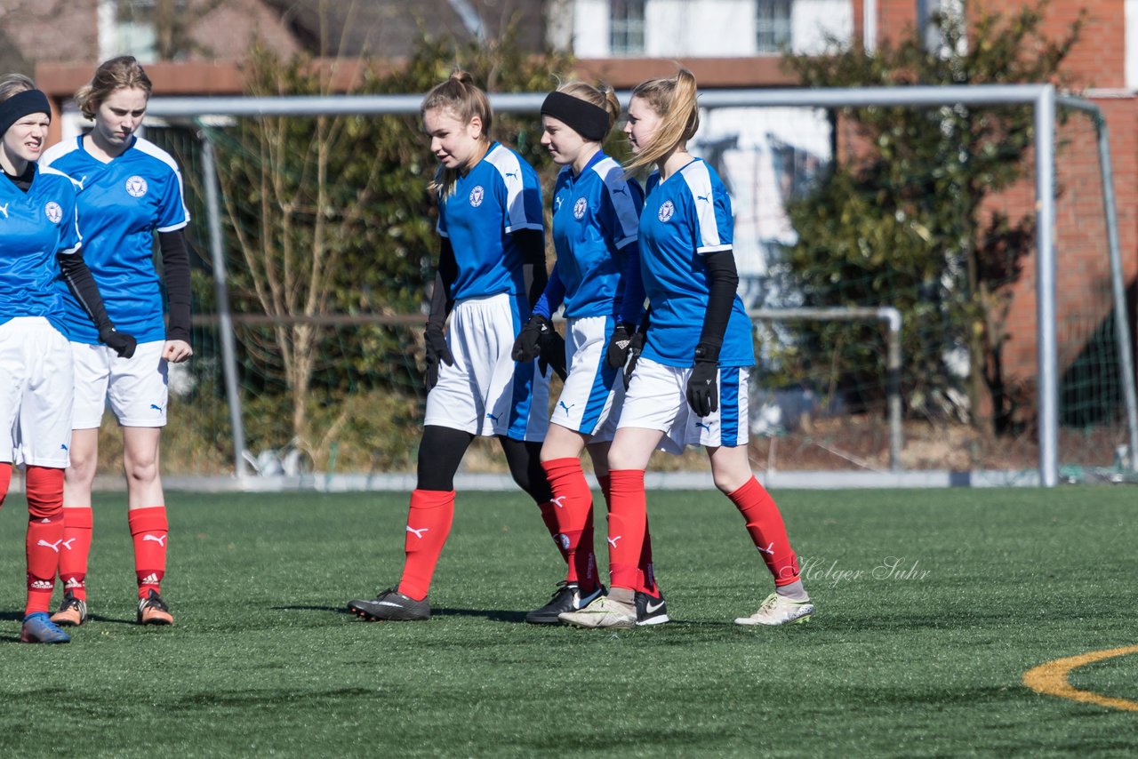 Bild 118 - B-Juniorinnen Halbfinale SVHU - Holstein Kiel : Ergebnis: 3:0